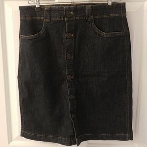 G.H. Bass Denim Button Down Skirt